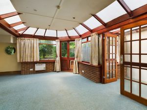 Conservatory family room- click for photo gallery